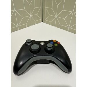 XBOX 360 Wireless Controller‎ - X801769-026 used
